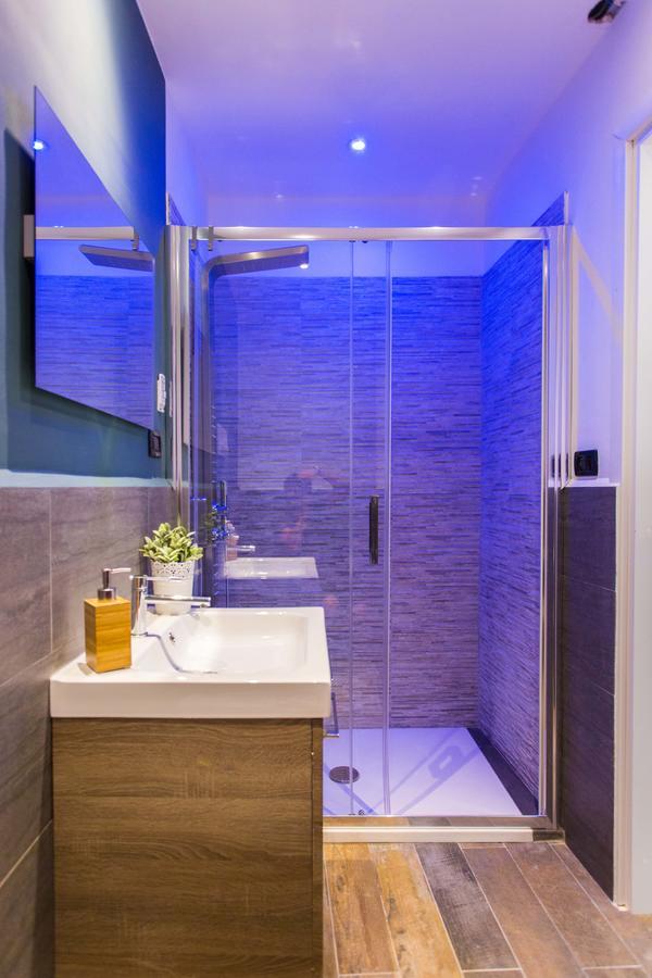 Politeama Luxury Suites Palermo Exterior photo