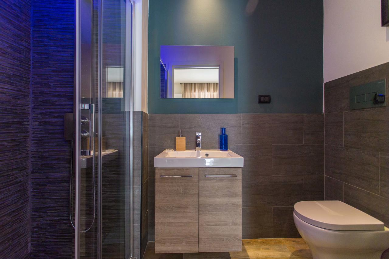 Politeama Luxury Suites Palermo Exterior photo